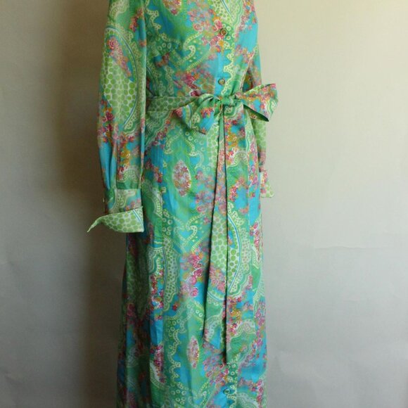 Vintage 1970s Hostess Dress, Volup JS Full Length Maxidress, Pastel Green - Picture 6 of 10